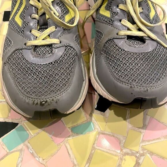 VIONIC Satima Women’s Athletic Cushioned Running Shoes Size 9.5 - Picture 3 of 7